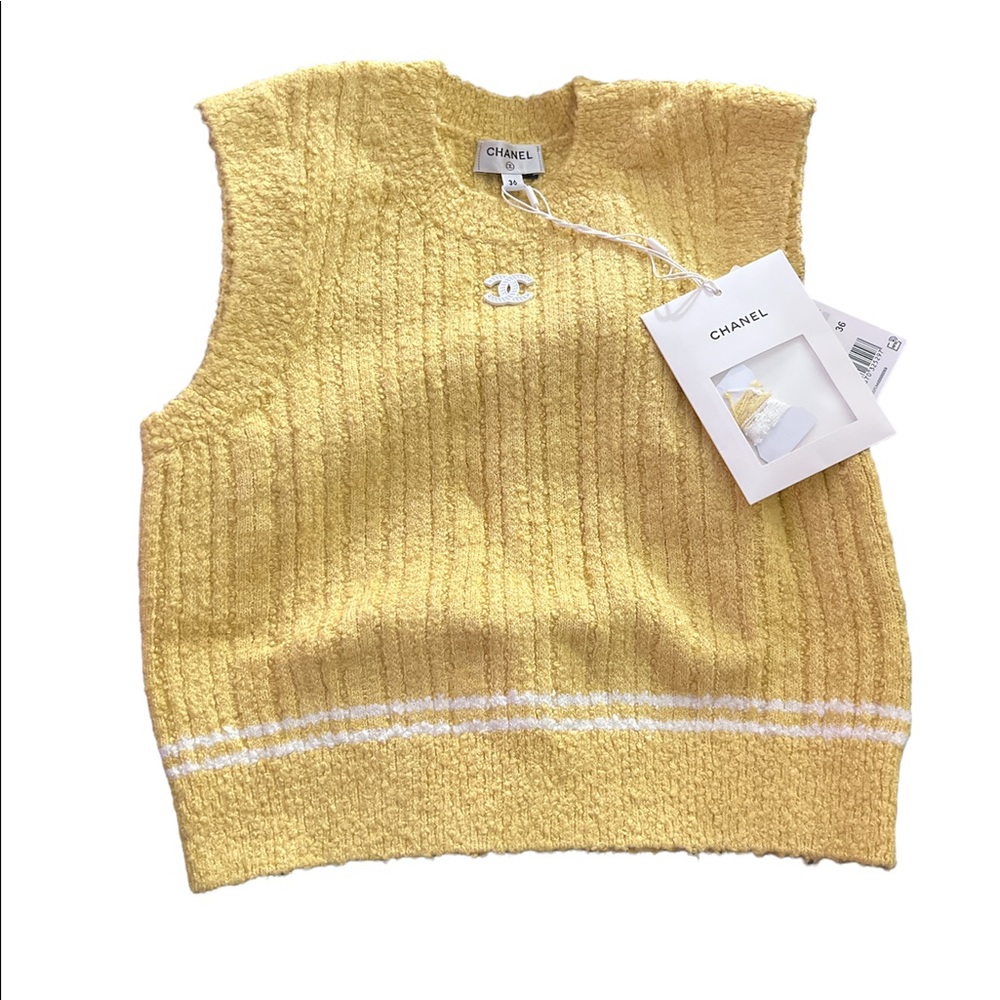 Chanel tank 22P